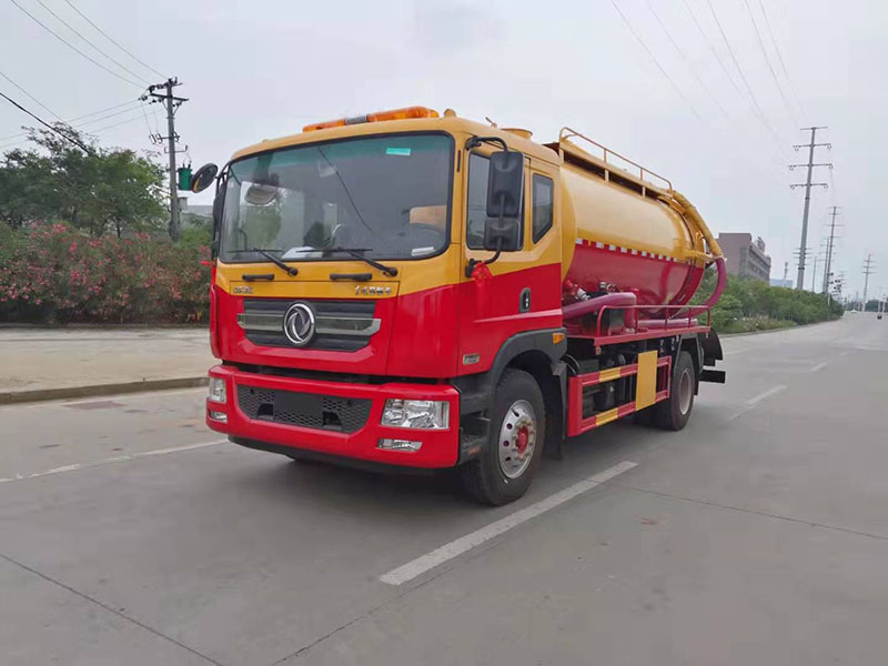 東風(fēng)清洗吸污車如何選購(gòu)，怎么延長(zhǎng)使用時(shí)間？